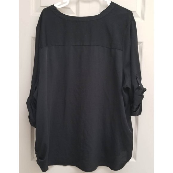 Penningtons black button front relaxed fit shirt blouse with faux zip pockets - Picture 2 of 3